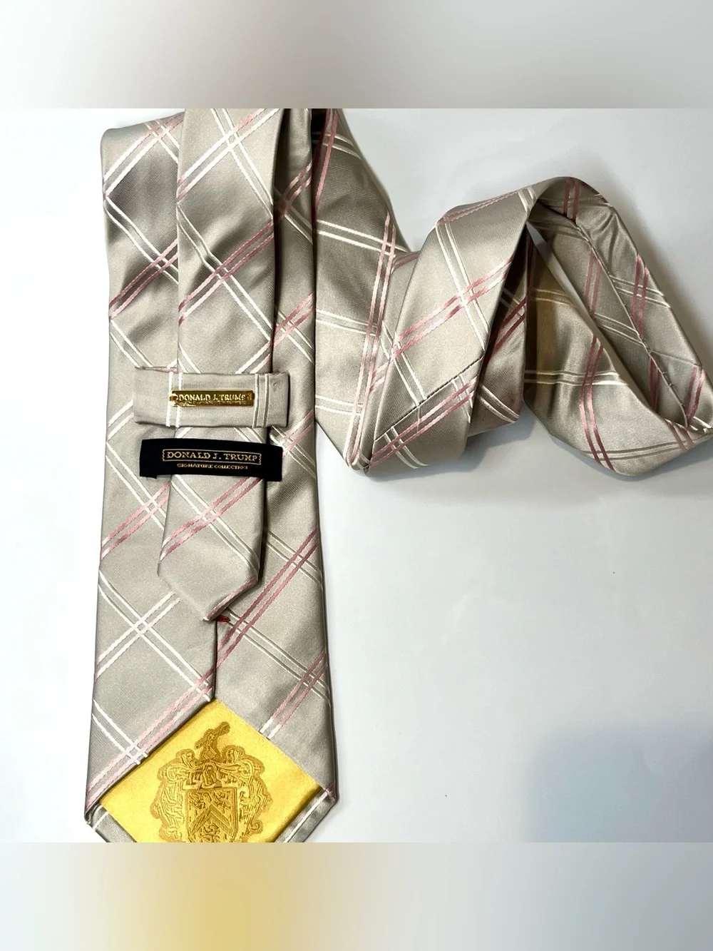 Donald J. Trump Tie Mens One Size Beige Silver Pink 100% Silk Classic Necktie